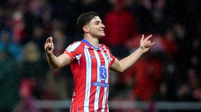 Động thái mới của Julian Alvarez khiến Arsenal hết cửa chiêu mộ