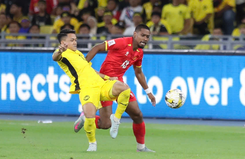 CĐV Malaysia phẫn nộ vì đội nhà dùng nguyên đội nhập tịch, mất bản sắc