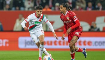 Augsburg vs VfB Stuttgart (01:30 – 23/03) | Xem lại trận đấu